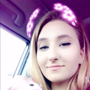 Meet your Posher, Allyson